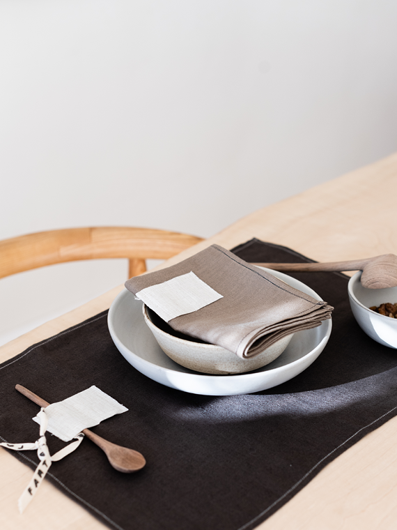linen placemat linen tableware fant shop online placemat soul cafe noir detail