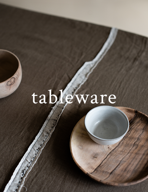 handmade ceramics fairtrade ceramics sukha ceramics amsterdam linen tableware table cloth January 2022