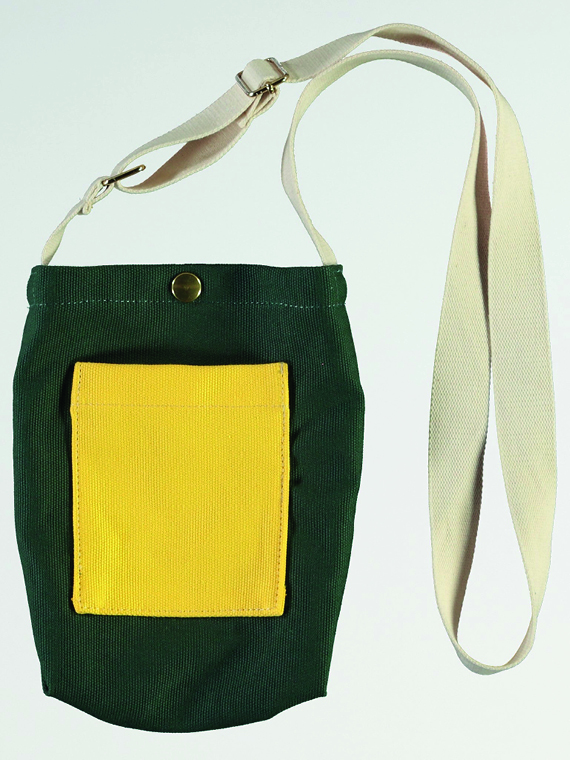 girls of dust shop online X Canvas Shoulder Bag Small Green Cover detail