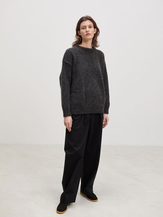 skall studio shop online lucy knit dark grey total front