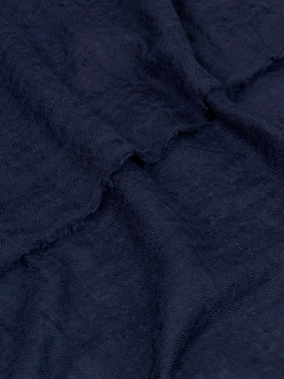 aiayu shop online poon cashmere scarf navy detail fabric
