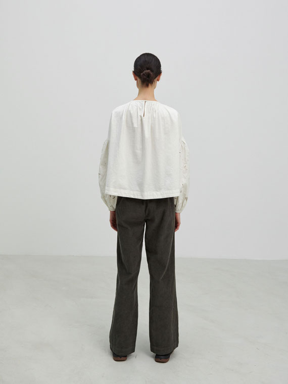 harlow blouse off-white skall studio shop online back total