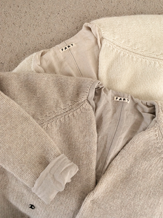 the knitwit stable fant atelier Sukha cardigan woolen cardigan wollen vest color swatches 3