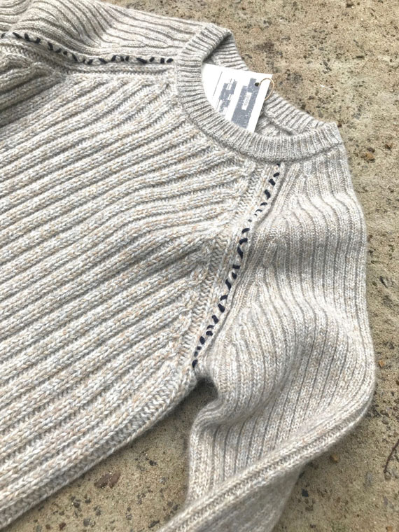 alpaca woolen sweater Serra fant shop online grain packshot detail
