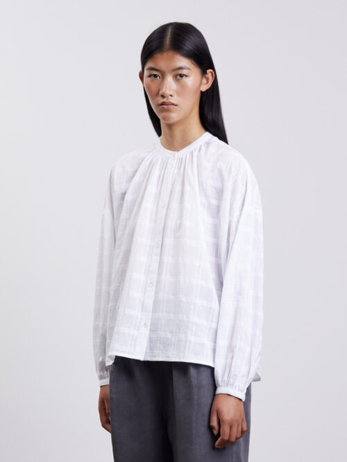 cilla shirt optic white skall studio shop online cover