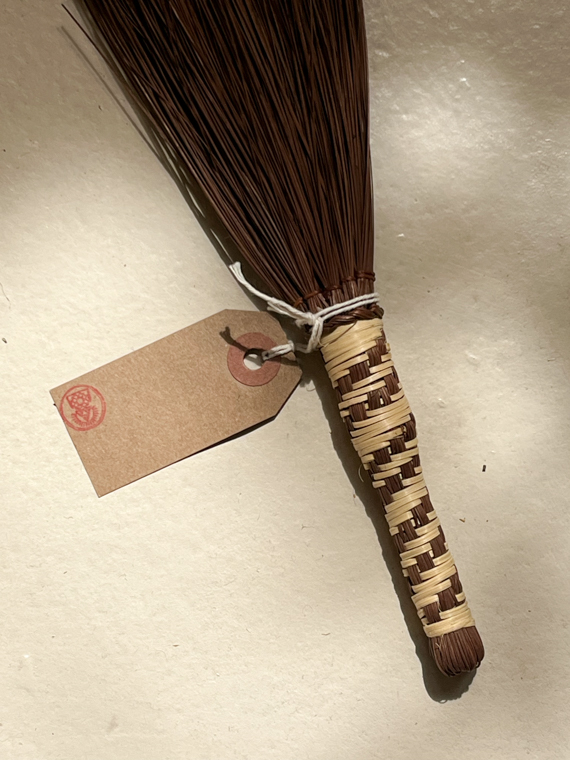 handmade broom incausa Yanomami people amazon craftsmanship detail