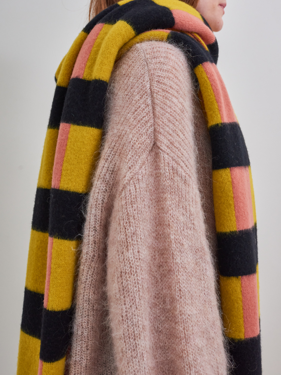 pomandere shop online woolen sweater pomandere antique rose alpaca sweater jo gordon scarf detail