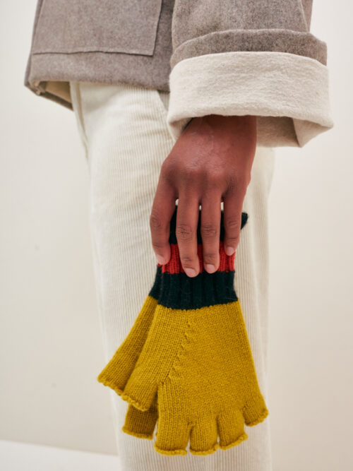 FELTED FINGERLESS GLOVES TURMERIC jo gordon shop online cover