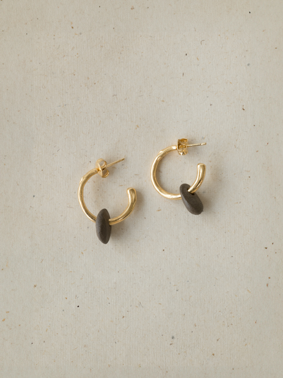 fant earrings martine viergever Jewellery Sandra van riet golden hoops handmade hoops total