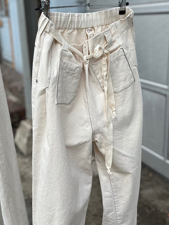 organic cotton pants Connor fant pants fant witte broek front