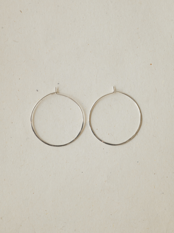 silver hoops fant Martine viergever handmade jewellery