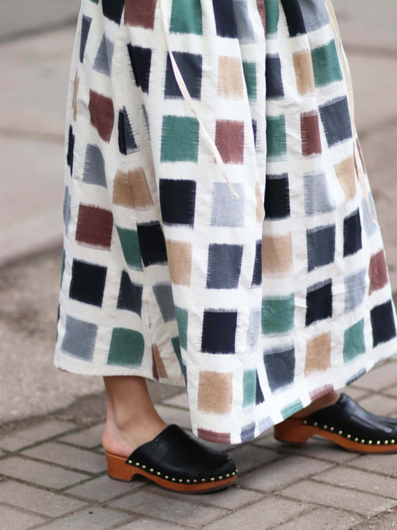Skirt cover online