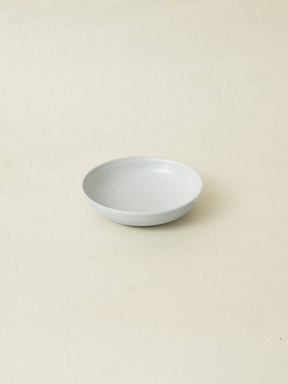 handmade ceramics sukha ceramics fairtrade ceramics in between plate