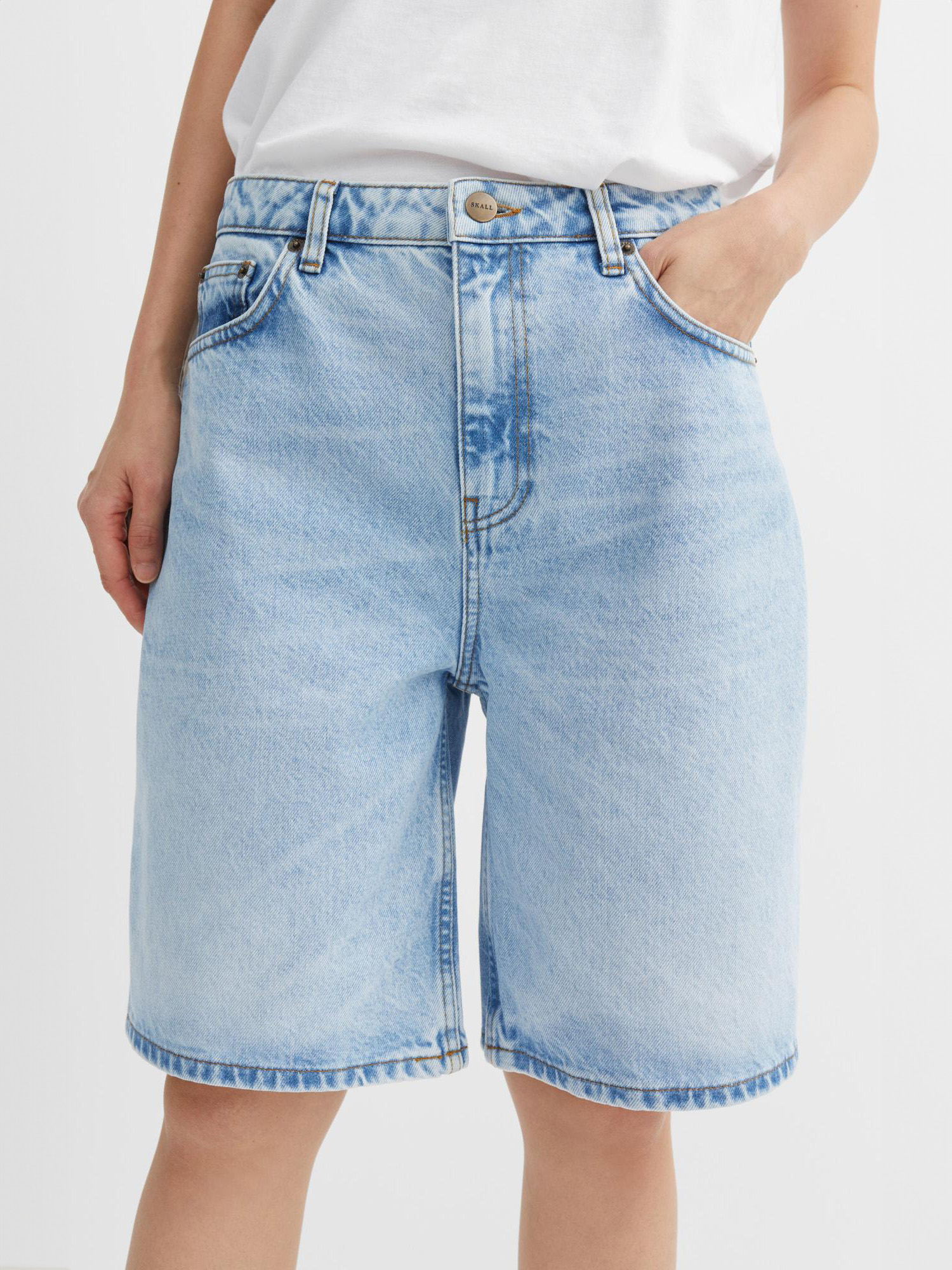 Wilson shorts woon light blue skall studio shop online organic cotton denim gots certified cover