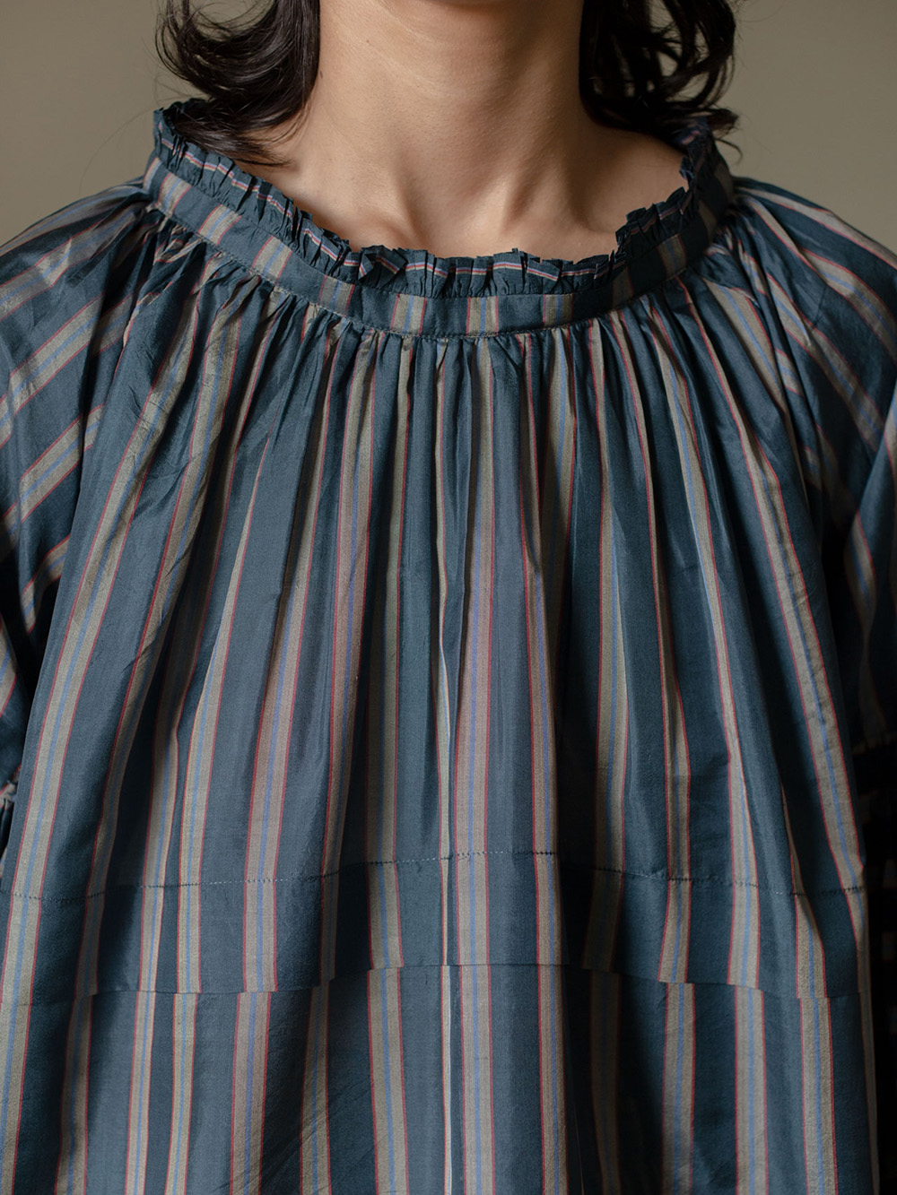 runaway bicycle Astrid blouse CHARCOAL & AZZUL STRIPE pleated blouse detail