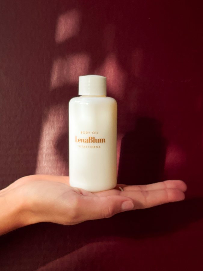 lenablum perfume gotland Sweden natural perfume body oil handmade perfume VITASTJERNA cover