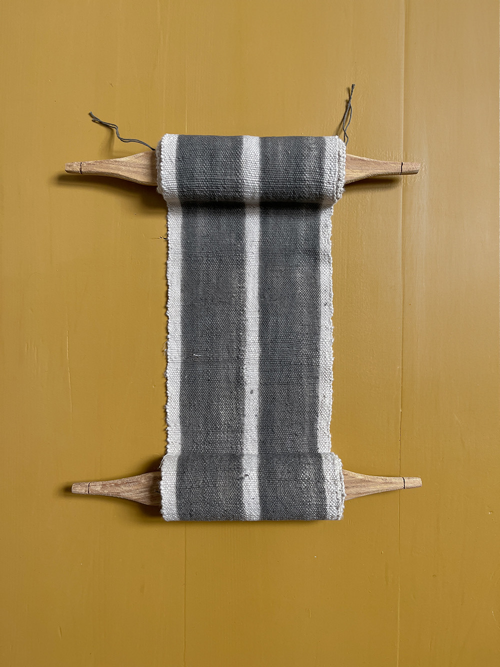 enlighten totem aaaa wallhanging grey white