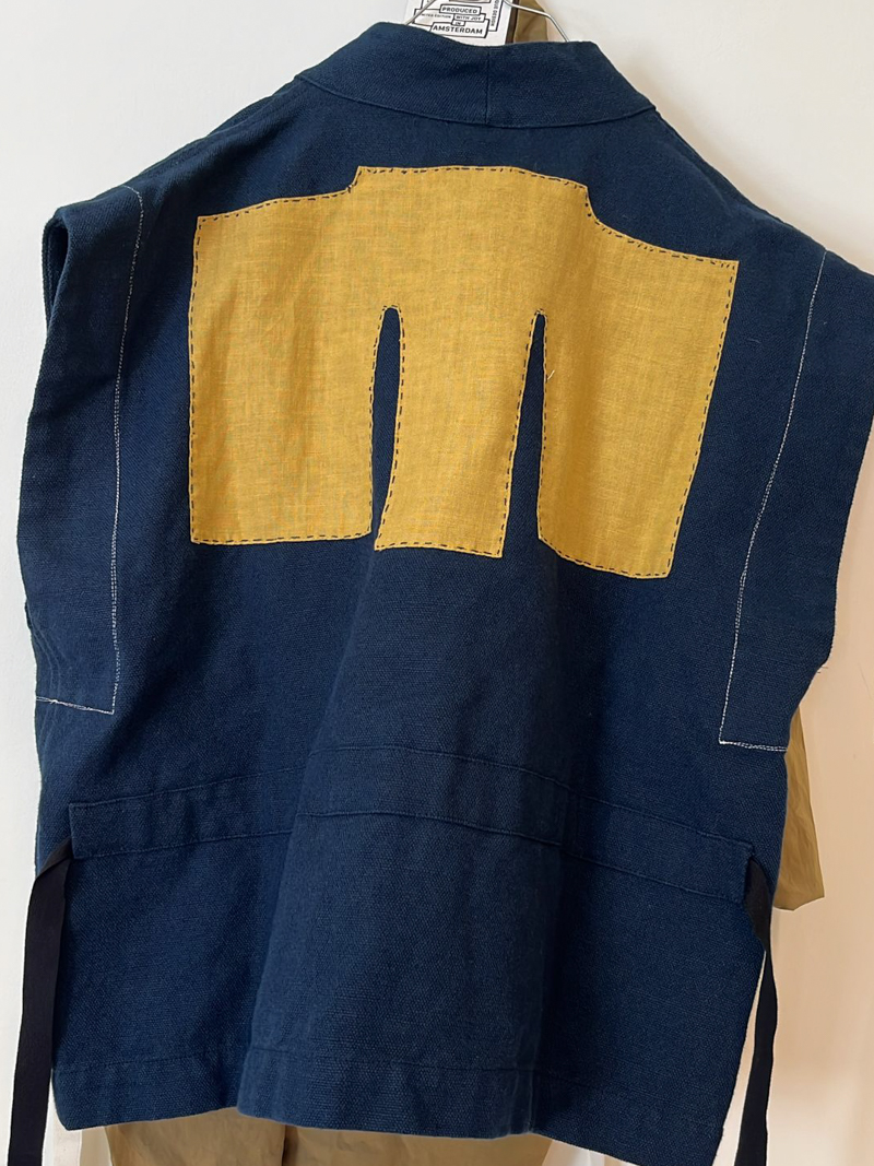 gilet janouk linen fant x Sukha event