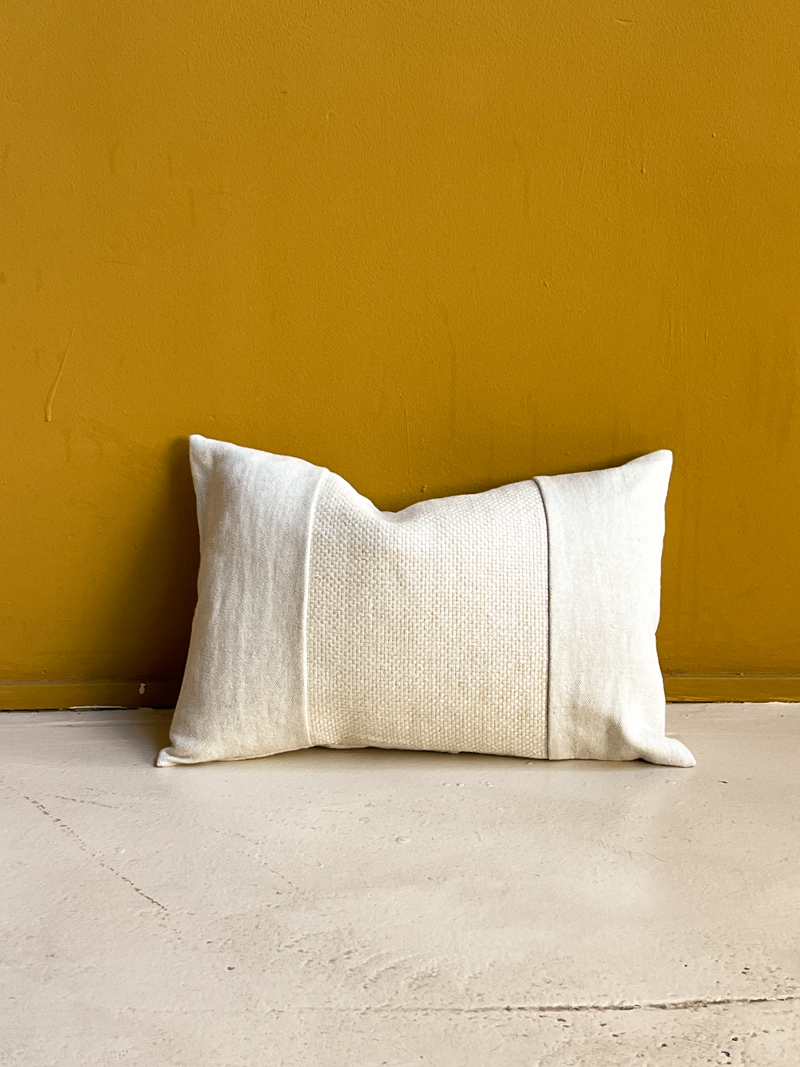 mini cushion spirit stripe grain