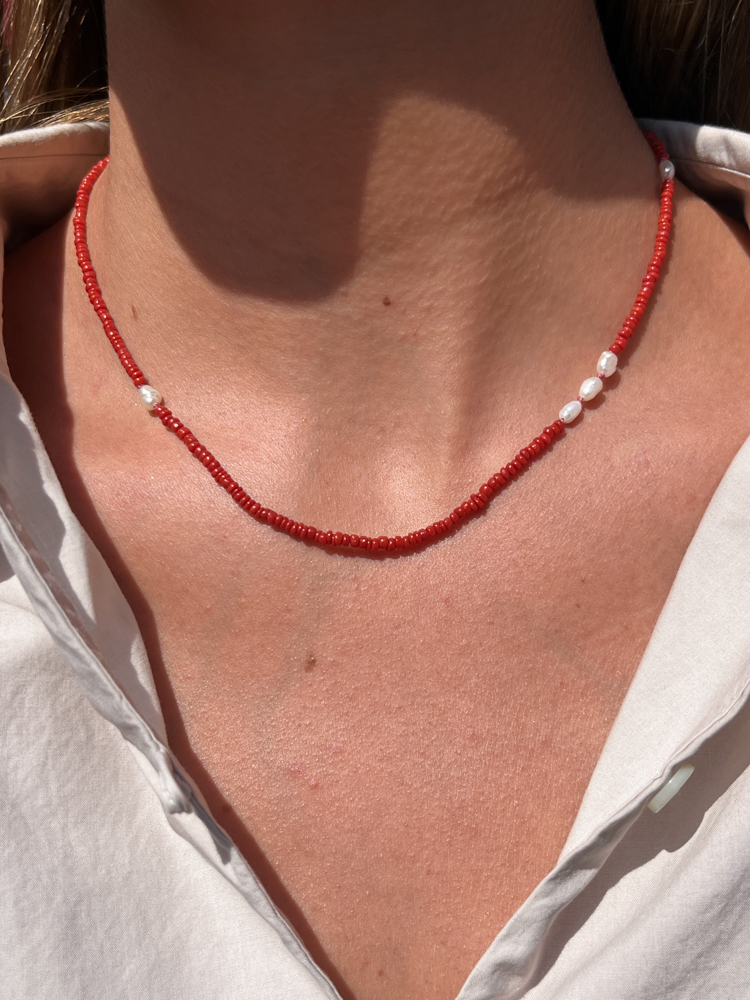 glass beads beaded jewellery vintage beads red model