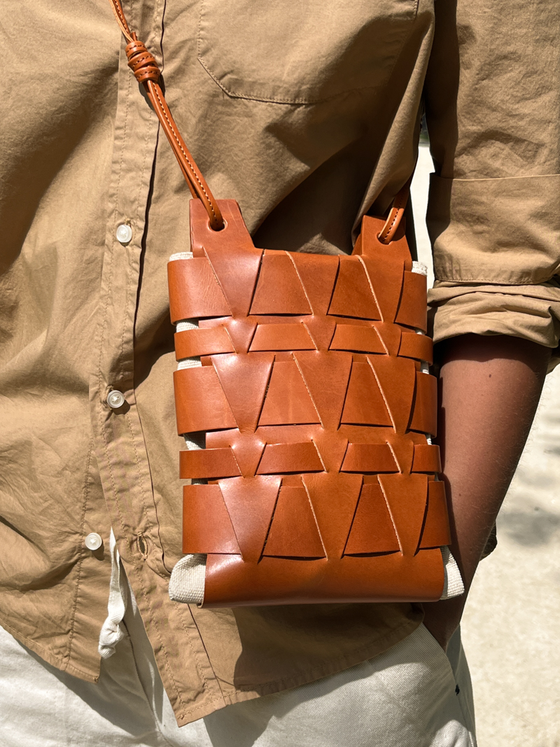 bag nerja flat taller piccolo spain malaga handmade bag leather bag worn