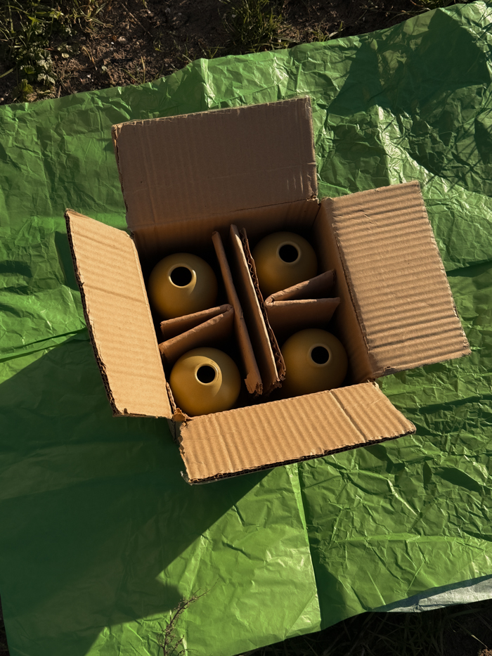 handmade vase mini sukha handmade ceramics amsterdam tableware amsterdam packed