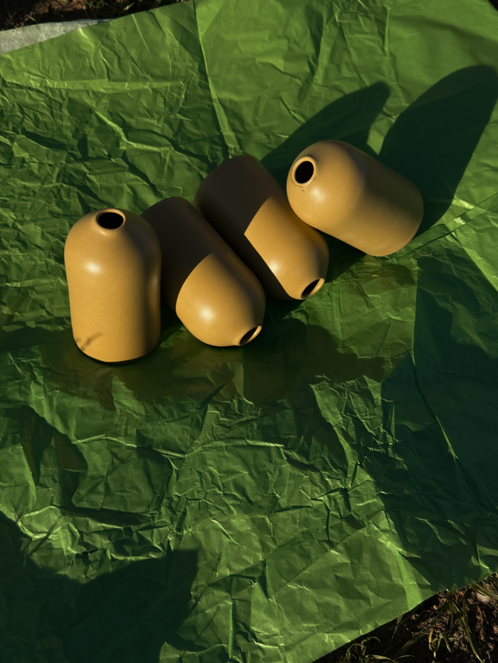 handmade vase mini sukha handmade ceramics amsterdam tableware amsterdam side