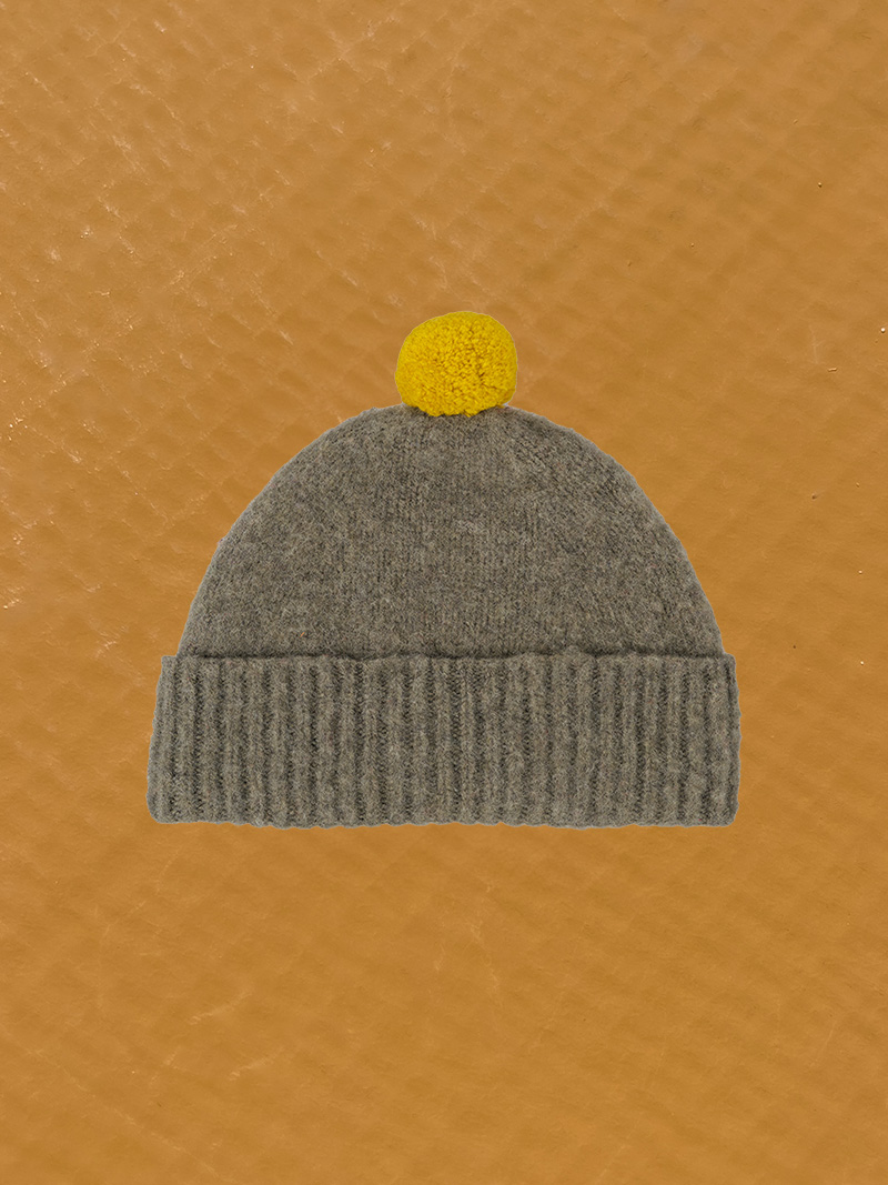 BRUSHED PLAIN HAT CONTRAST POMPOM MOSS jo gordon lambs wool cover