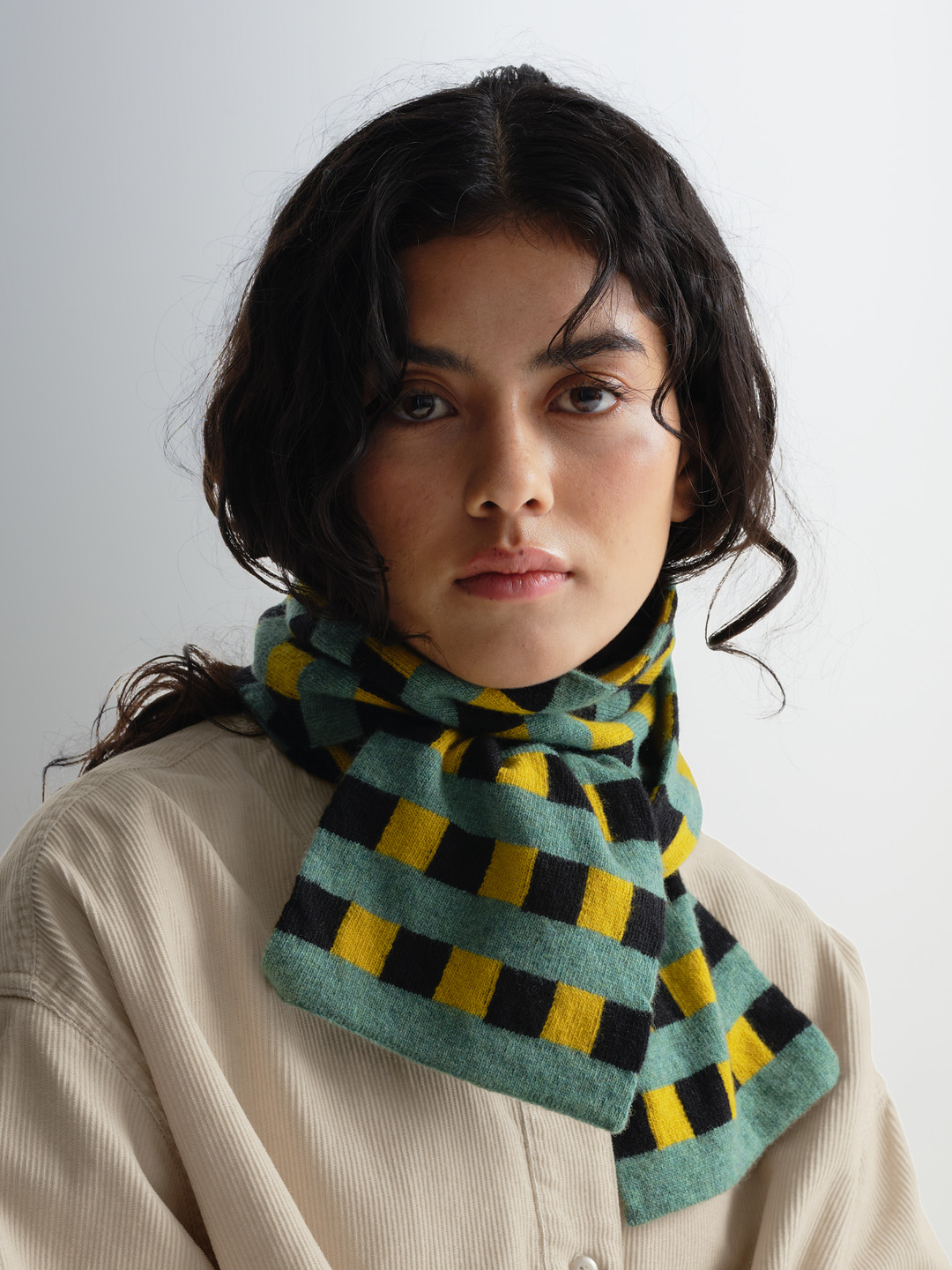 SMALL CHECK & STRIPE SCARF TURMERIC & BLACK, STRATH STRIPE model