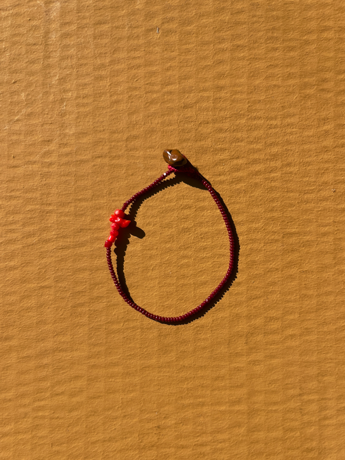 hand knot jewellery gemstones vintage kem x bien cover ruby