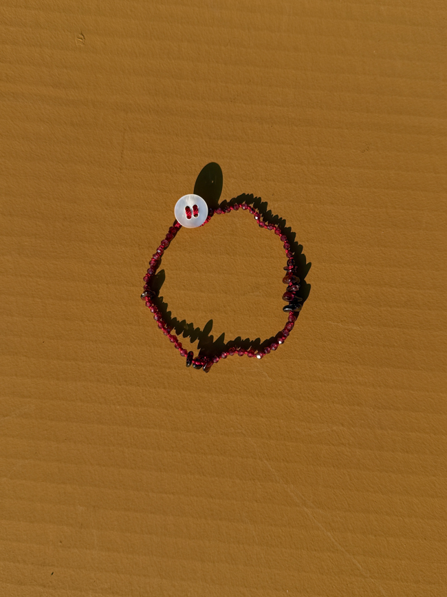 garnet hand knot jewellery gemstones vintage kem x bien dark