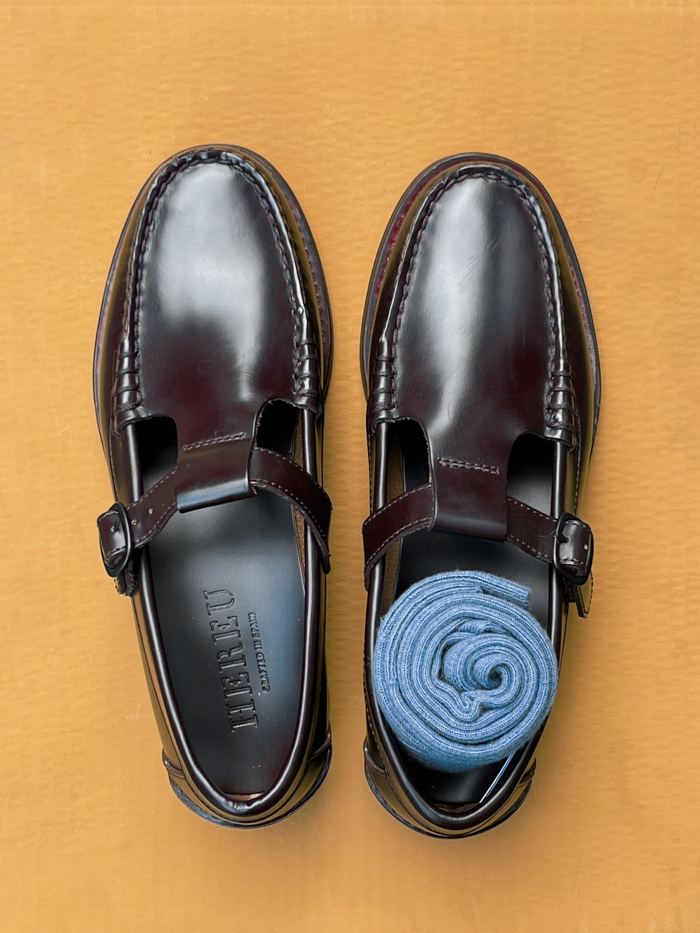 t-bar loafer hereu calf leather spain dark brown craftsmanship handmade moccasin cover