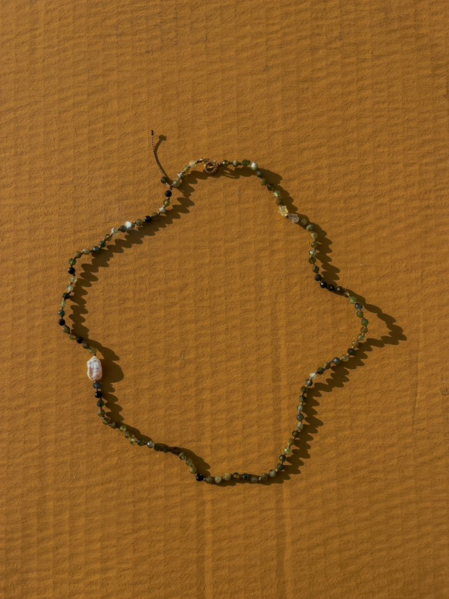hand knot jewellery gemstones vintage kem x bien necklace tourmaline cover