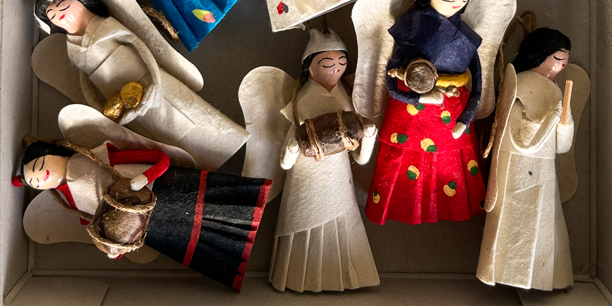 christmas ornaments and garlands sukha angels sukha engeltjes