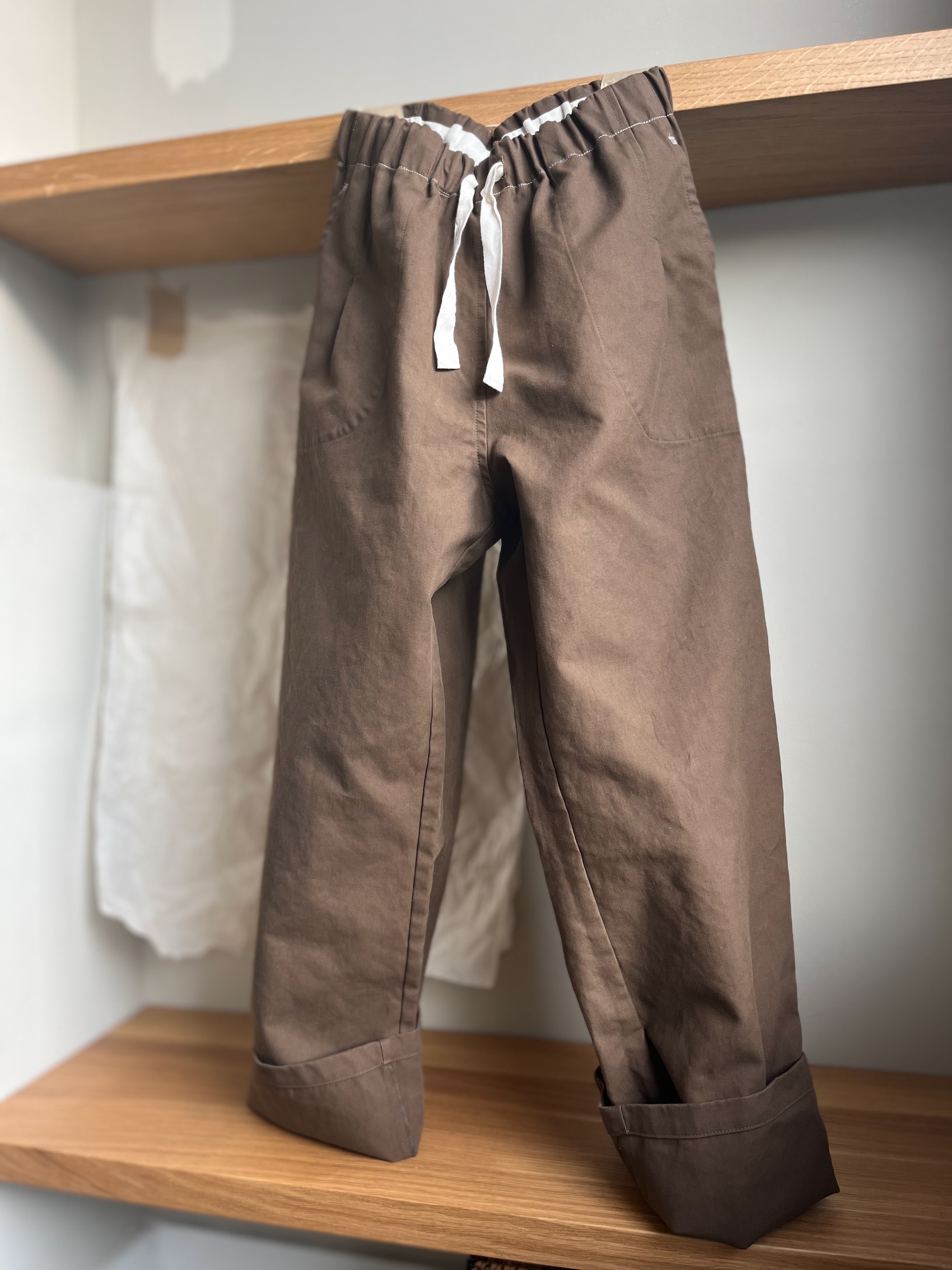 stine sturdy organic thick cotton cacao pants fant the netherlands