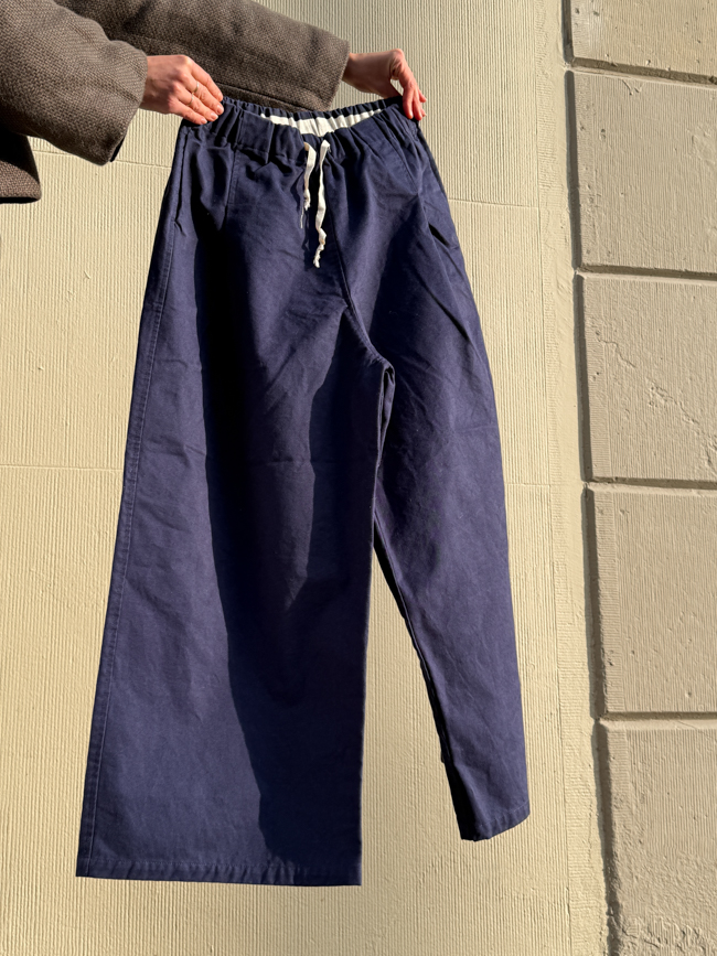 Pippa pants midnight blue cotton pants organic cotton cover
