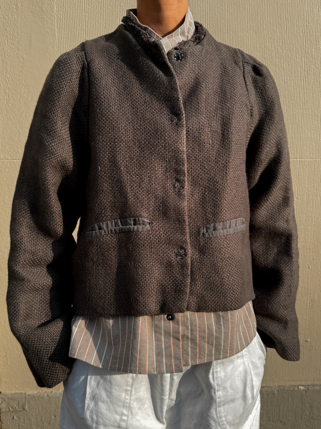 carl coat ash green heavy belgian linen sustainable dutch design by fant projects cover total