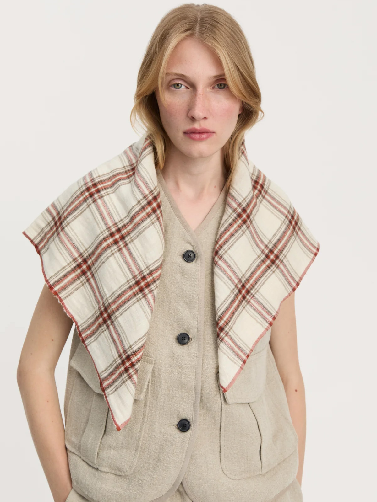 shilpa mix osaka silk cashmere scarf nepal aiayu denmark crafstmanship