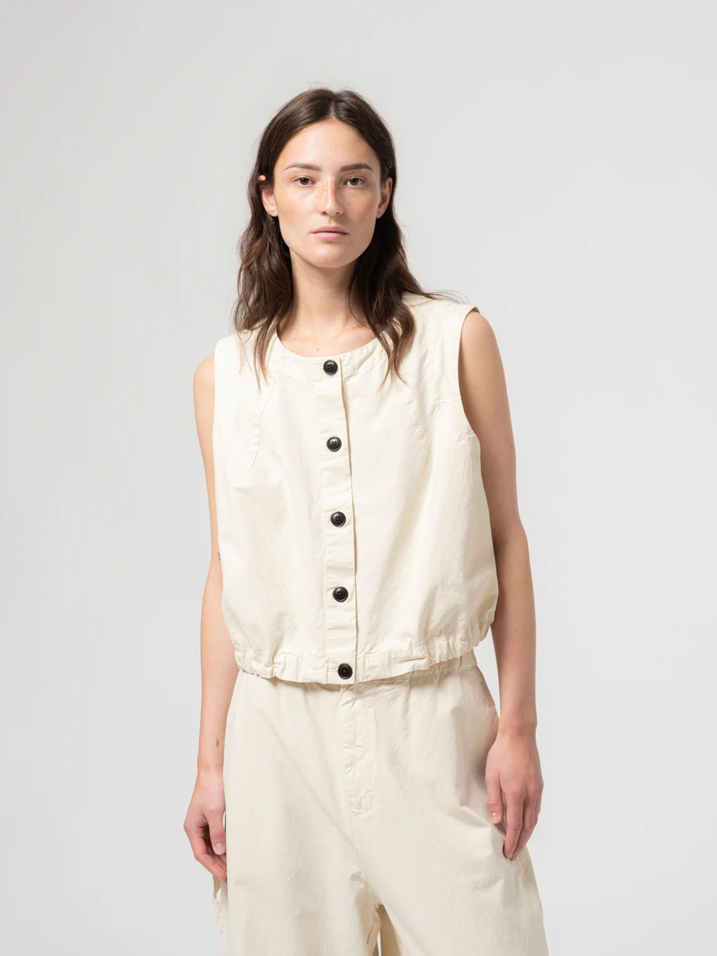 VESTON COTTON LINEN WHEAT girls of dust portugal antwerp sustainable fashion cropped top