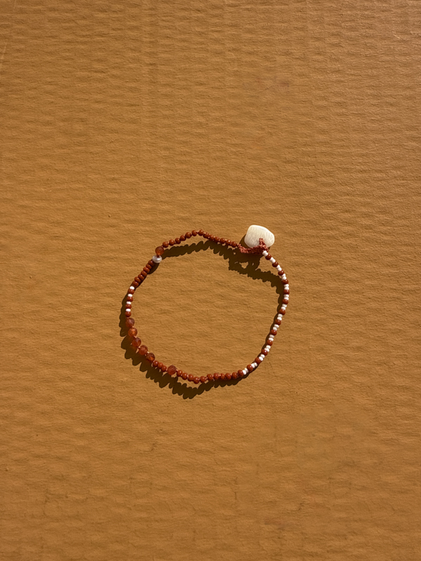 handknot jewellery handmade jewellery amsterdam fairtrade jewellery bien x kem amber